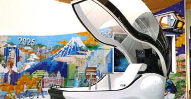 Capsule Mirai machine à laver pour humains par Science exposée à l'Expo Osaka 2025